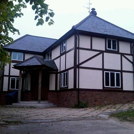 Mulberry House Otel Hertford Dış mekan fotoğraf